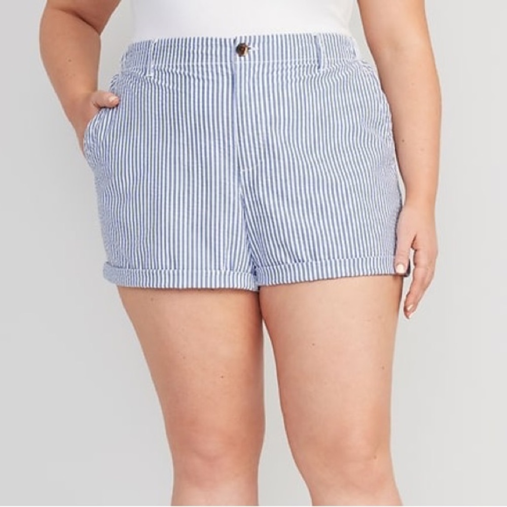OLD NAVY High Waisted OGC Chino Seersucker Pull On Shorts Blue White Striped L